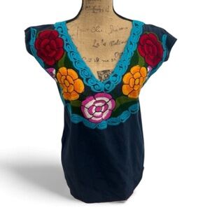 Women’s Huipil Mexican Embroidered Blouse Short Sleeve Top Blue Floral Size S
